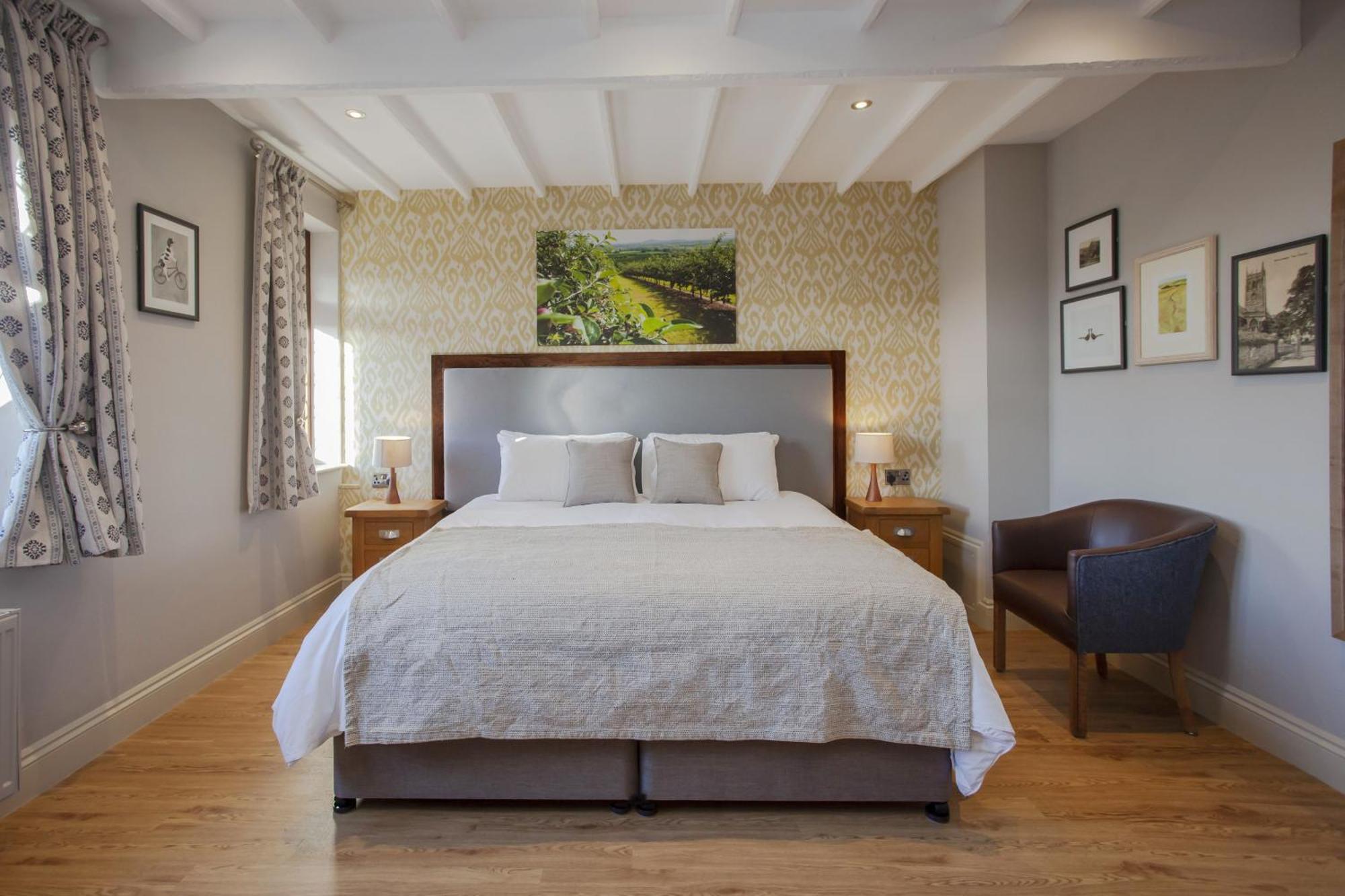 The Woodborough Inn Winscombe Bilik gambar